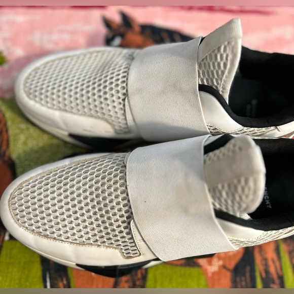 GIVENCHY Stretch-Mesh Slip-On Runner Sneaker Sz 39.5 - Picture 6 of 11
